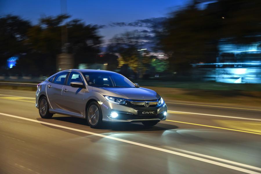  Honda Civic Elegance Sedan (FC1) 2019 года  (ZA) (фото 8 из 18)